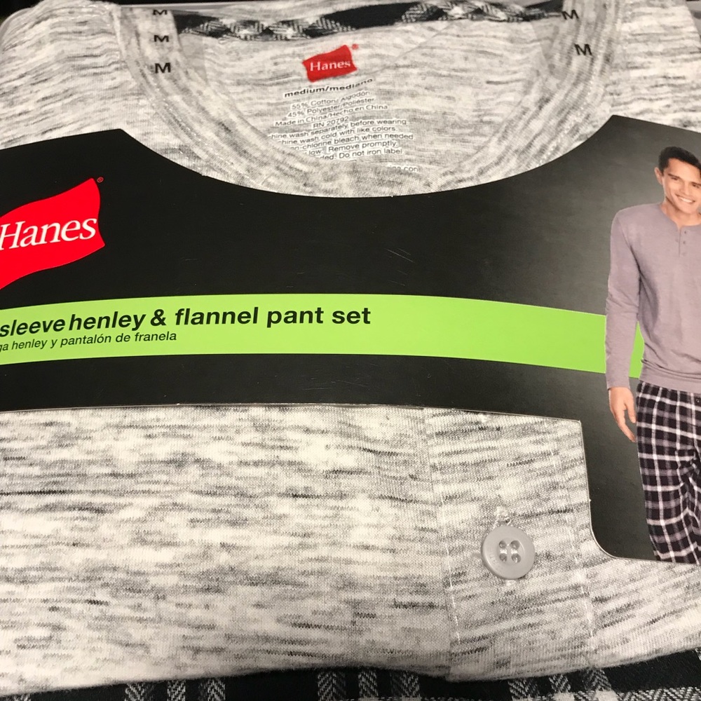 BRAND NEW Hanes Sleeve Henley & Flannel Pant Set